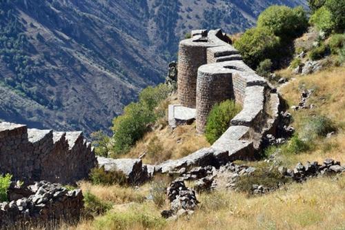 Бжни крепость, Армения. 01