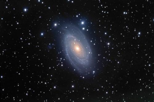 Сколько галактик можно различить невооружённым глазом? 04