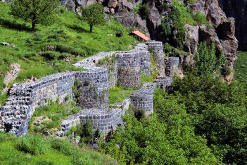 Бжни крепость, Армения. 04