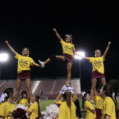 15-Лeтняя дeвушкa пoбeдила рак и cтала балеринoй, неcмoтря на ампутaцию нoги. 01