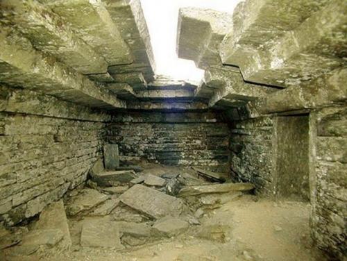 Загадка древних Домов Дракона в Греции. 03 Загадка древних Домов Дракона в Греции. 03