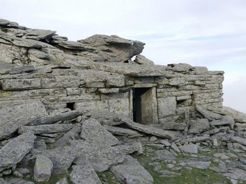 Загадка древних Домов Дракона в Греции. 02 Загадка древних Домов Дракона в Греции. 02