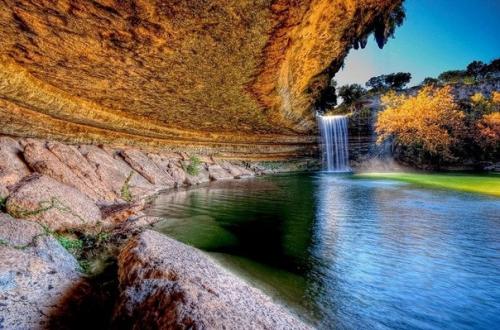 Удивительное озеро Гамильтон пул (США). 02