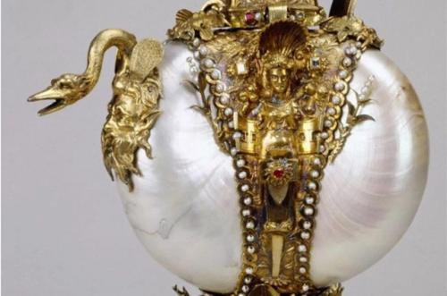 Изготовили этот необычный кувшин в Антверпене в 1544-1545 годах. 03