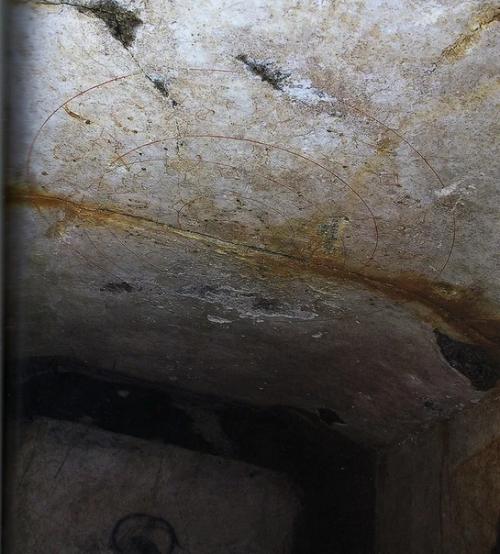 Звездная карта в гробнице китора (Япония). 05