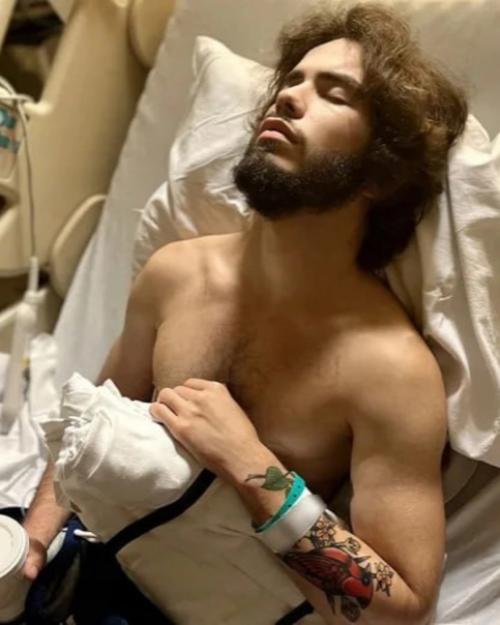 В США вейп  лёгкое 20-летнего парняСожрал. 01