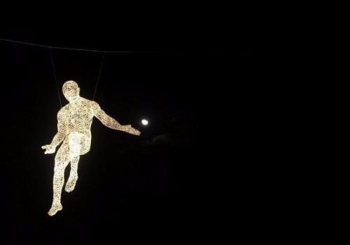 Светящиеся проволочные скульптуры. 03