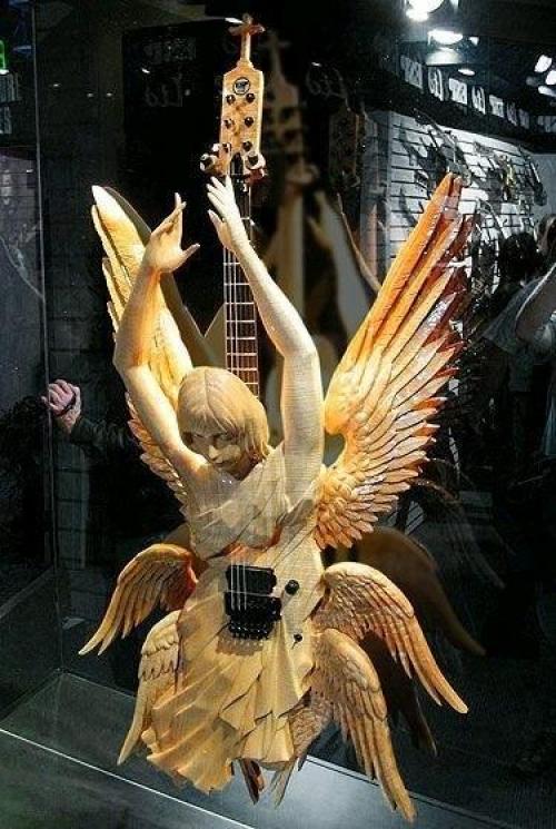 Самодельные резные гитары. 07