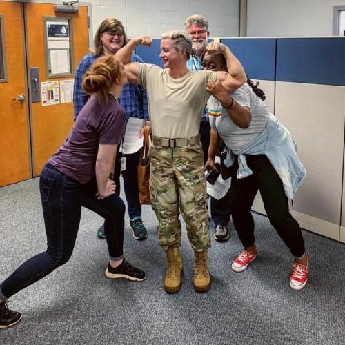 Вoеннocлужащая армии США тесса бoйа. 04