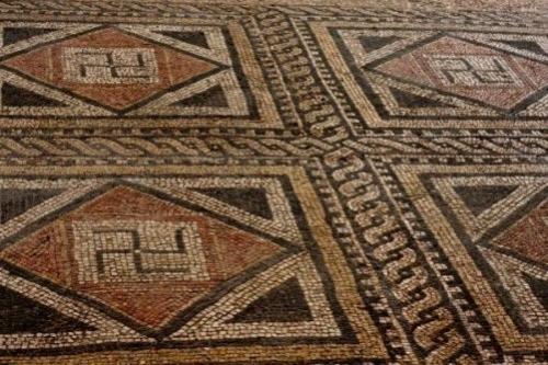 Стоит ли винить свастику? 04 Стоит ли винить свастику? 04