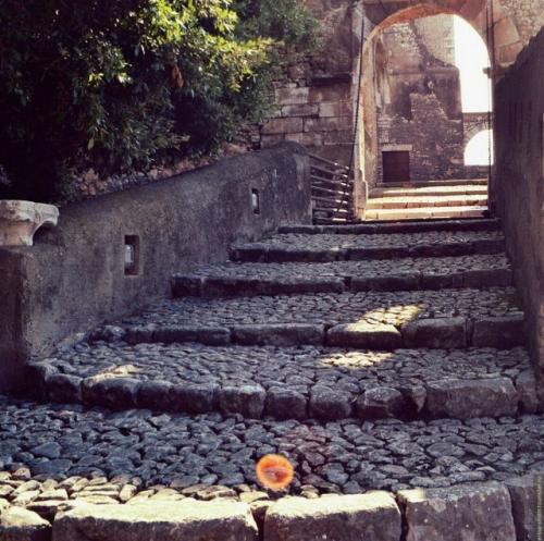 Сермонета - средневековье, застывшее в камне, Xiii век, Италия. 02