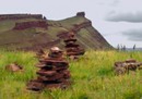 Хакасия.  Сундуки - святилище -. 08