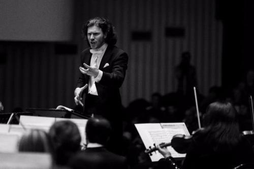 Фразы дирижеров симфонических оркестров.

