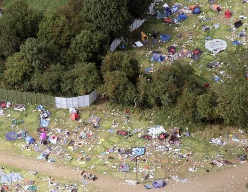 Эти фотографии шокировали общественность и вызвали волну возмущений.  