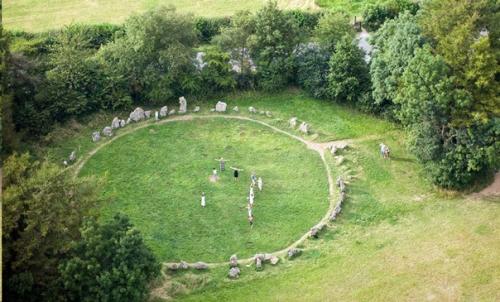 Мегалиты свои энергетические поля создают. 01