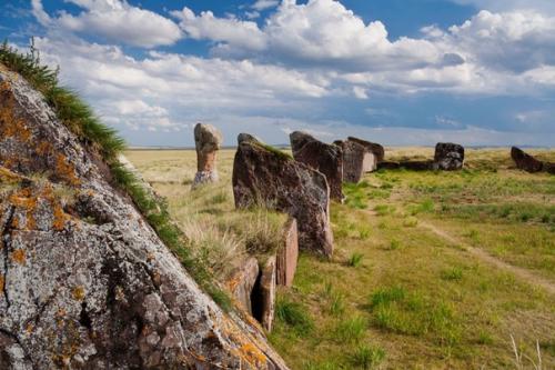 Салбыкский курган.  Стоунхендж на территории России. 03