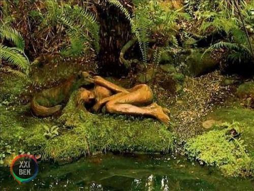 Работы австралийского скульптора Бруно торфса, расставленные в лесу. 02