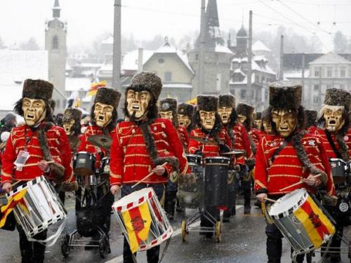 Топ - 5 самых красивых карнавалов проходящих в разных уголках света. 04 Топ - 5 самых красивых карнавалов проходящих в разных уголках света. 04