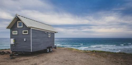 Небольшой домик для жизни в любой точке земли.