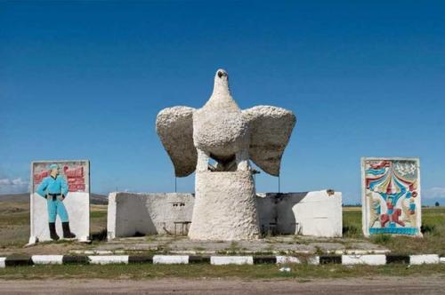 Крутейшие автобусные остановки с территории всего бывшего ссср. 07