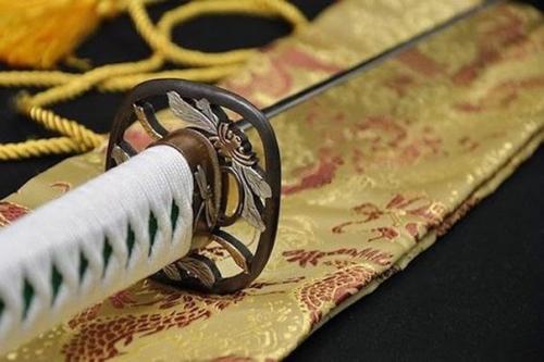 Смертельное и прекрасное оружие из арсенала ниндзя.

