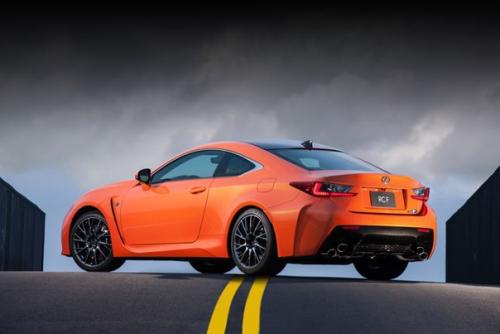 Двигатель нового спорт - купе Lexus RC F работает по циклам Отто и Аткинсона. 02 Двигатель нового спорт - купе Lexus RC F работает по циклам Отто и Аткинсона. 02