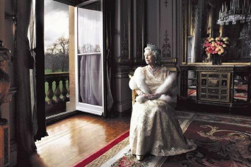 Ее фотографии известны на весь мир, но не каждый знает, кто же автор этих популярнейших в мире снимков. 03