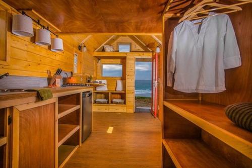 Небольшой домик для жизни в любой точке земли. 06