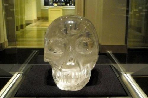 Кем и когда создан таинственный хрустальный череп майя. 04