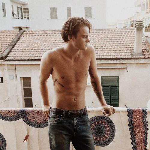 Дикаприо с Алика. 03