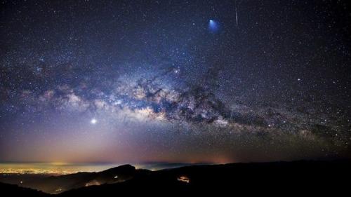 Фантастические снимки млечного пути - из разных точек нашей планеты. 09