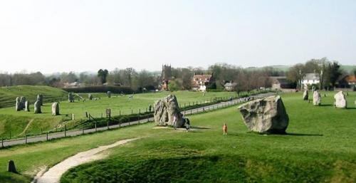 Мегалиты свои энергетические поля создают. 04