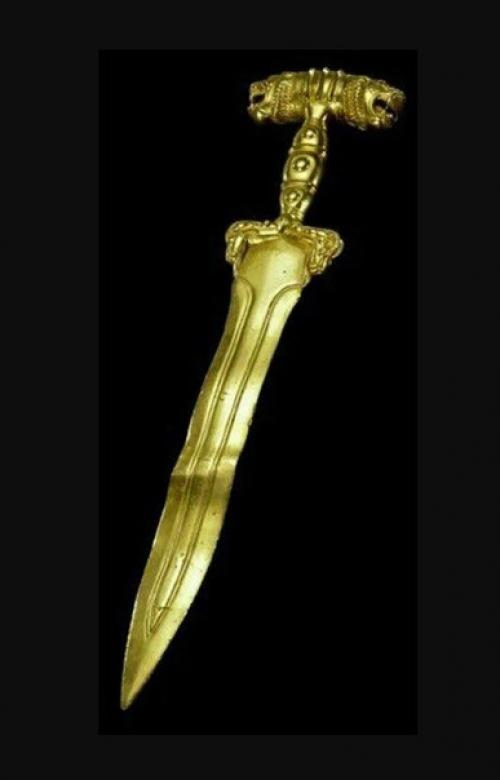 Персидский (эпохи ахеменидов) полностью золотой церемониальный меч - акинак. 02