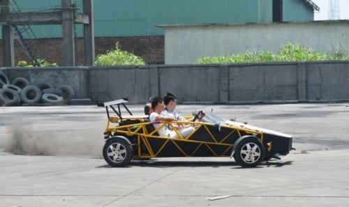 Китаец за три недели гоночный болид собрал. 03