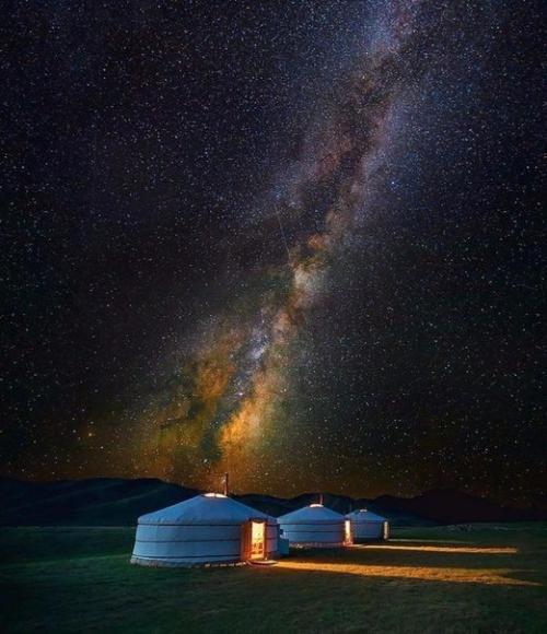 Фантастические снимки млечного пути - из разных точек нашей планеты. 02