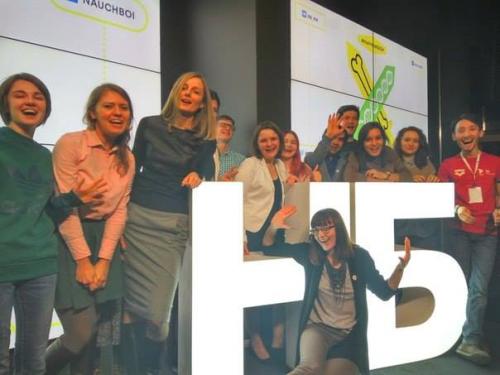 Наш телеканал партнером замечательного проекта политехнического музея Научные бои был.