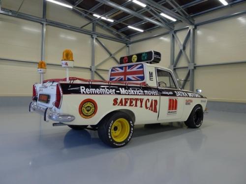 Москвич-434 - советский легковой автомобиль малого класса, который серийно выпускался на автозаводе имени ленинского комсомола (азлк. 03