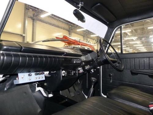 Москвич-434 - советский легковой автомобиль малого класса, который серийно выпускался на автозаводе имени ленинского комсомола (азлк. 09