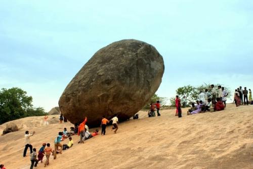 Загадочный камень небесного бога в махабалипурам. 03