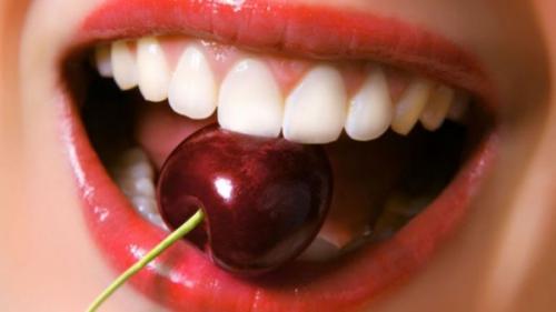 Первая в мире вакцина против болезни зубов и дёсен создана.