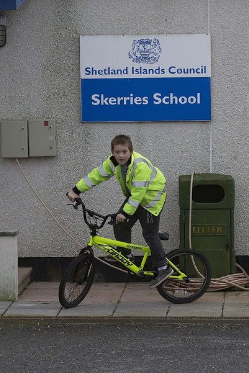 Самый одинокий британский школьник. 02 Самый одинокий британский школьник. 02