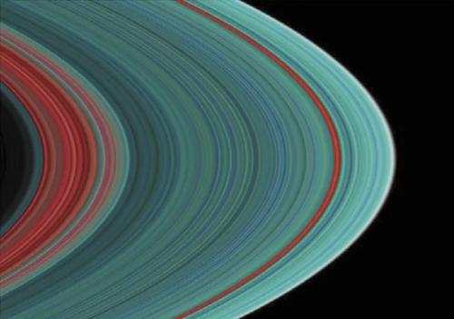 Невероятные космические снимки, сделанных Cassini на Сатурне. 05