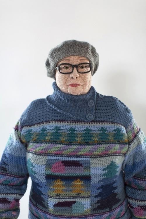 Вязанный авпортрет, который сотворила жeнщинa из Финляндии Liisa Hietanen. 04