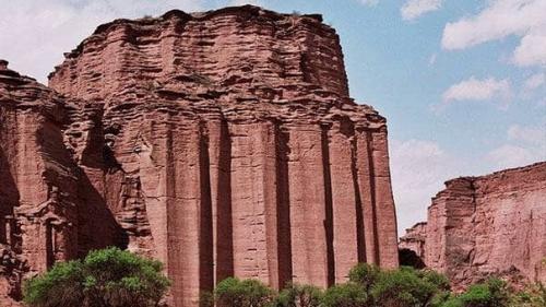 Аргентинский национальный парк талампайя. 01