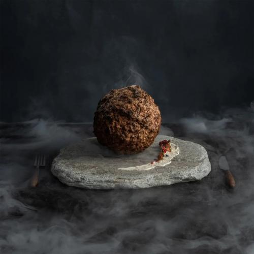 В Австралии приготовили фрикадельку из мамонта. 01