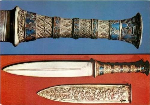 Космические кинжалы: загадка гробницы тутанхамона. 03 Космические кинжалы: загадка гробницы тутанхамона. 03