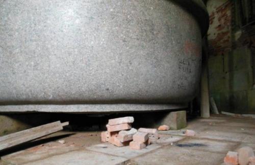 Тайна гранитной ванны из баболовского парка. 01