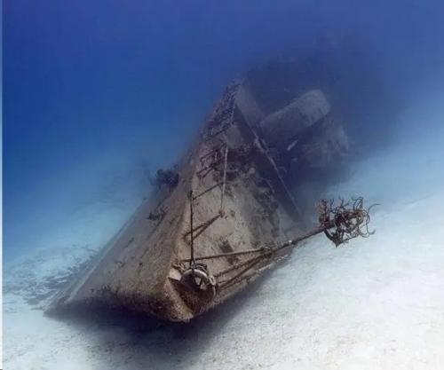 Самые глубоко затонувшие суда в мире.
