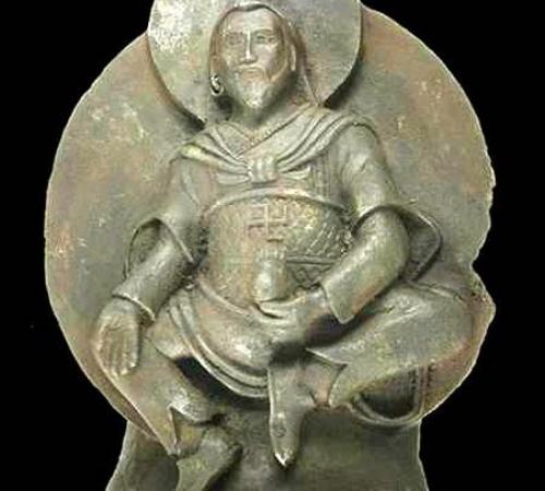 Нацисты за уникальной статуей будды охотились. Нацисты за уникальной статуей будды охотились.