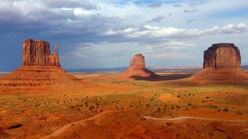 Долина монументов в США. 04